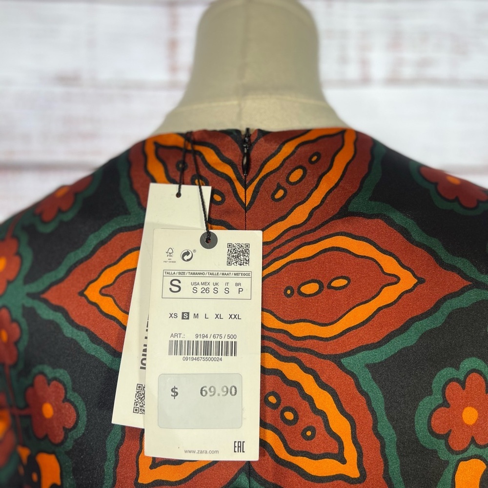 NWT Psychedelic Floral Patterned Dress - Picture 8 of 8
